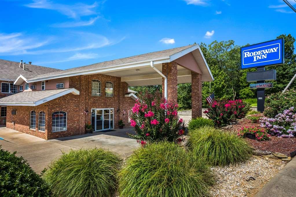 Rodeway Inn Branson, Brick House Eksteriør bilde