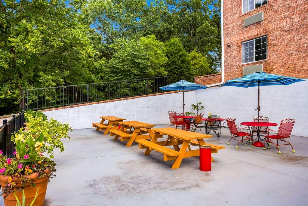 Rodeway Inn Branson, Brick House Fasiliteter bilde
