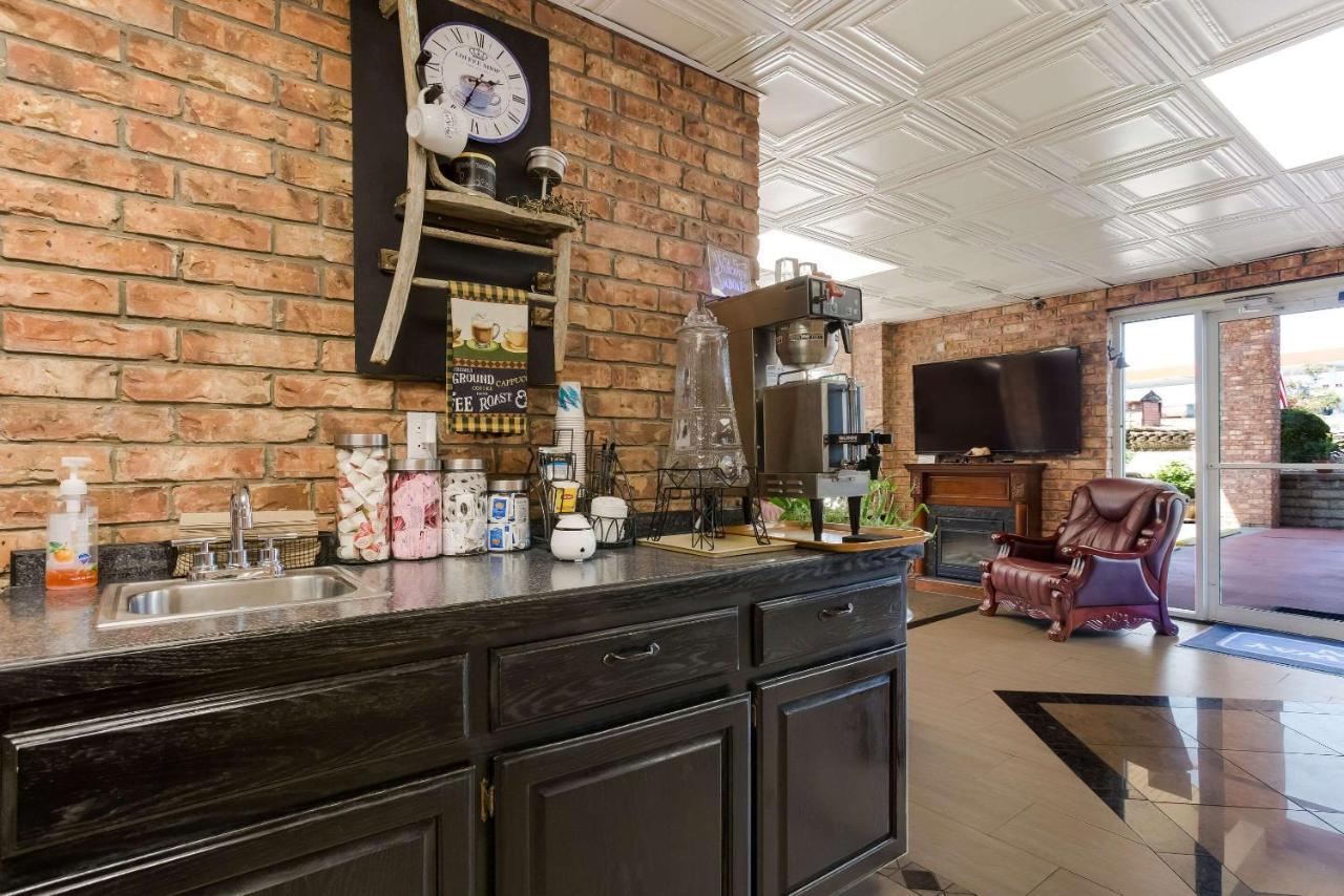 Rodeway Inn Branson, Brick House Eksteriør bilde