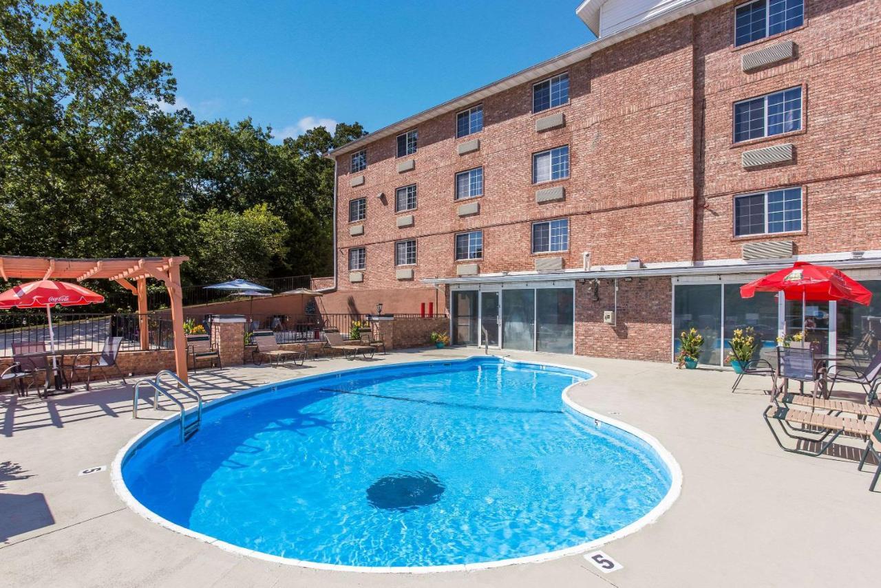 Rodeway Inn Branson, Brick House Eksteriør bilde