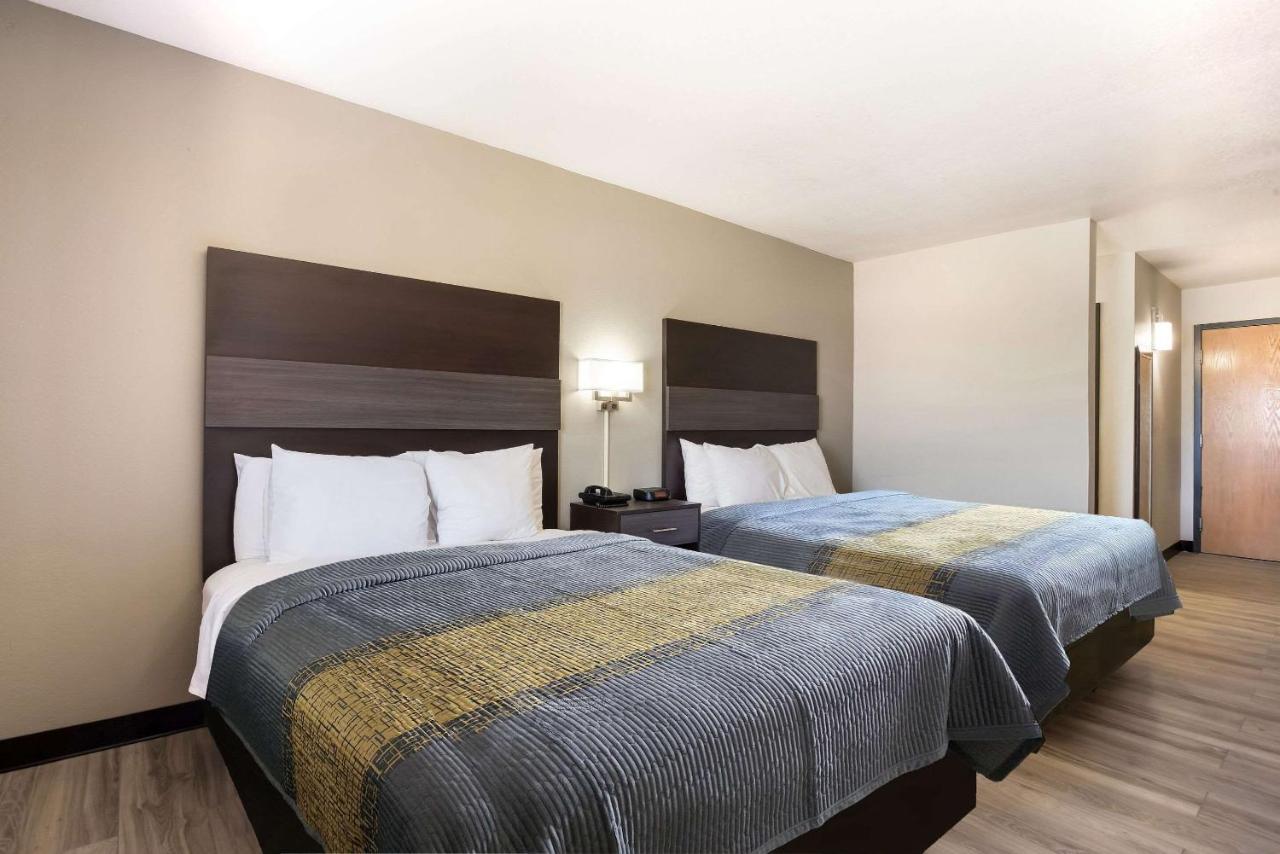 Rodeway Inn Branson, Brick House Eksteriør bilde