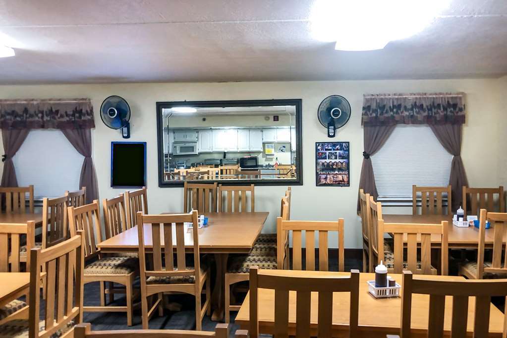 Rodeway Inn Branson, Brick House Restaurant bilde